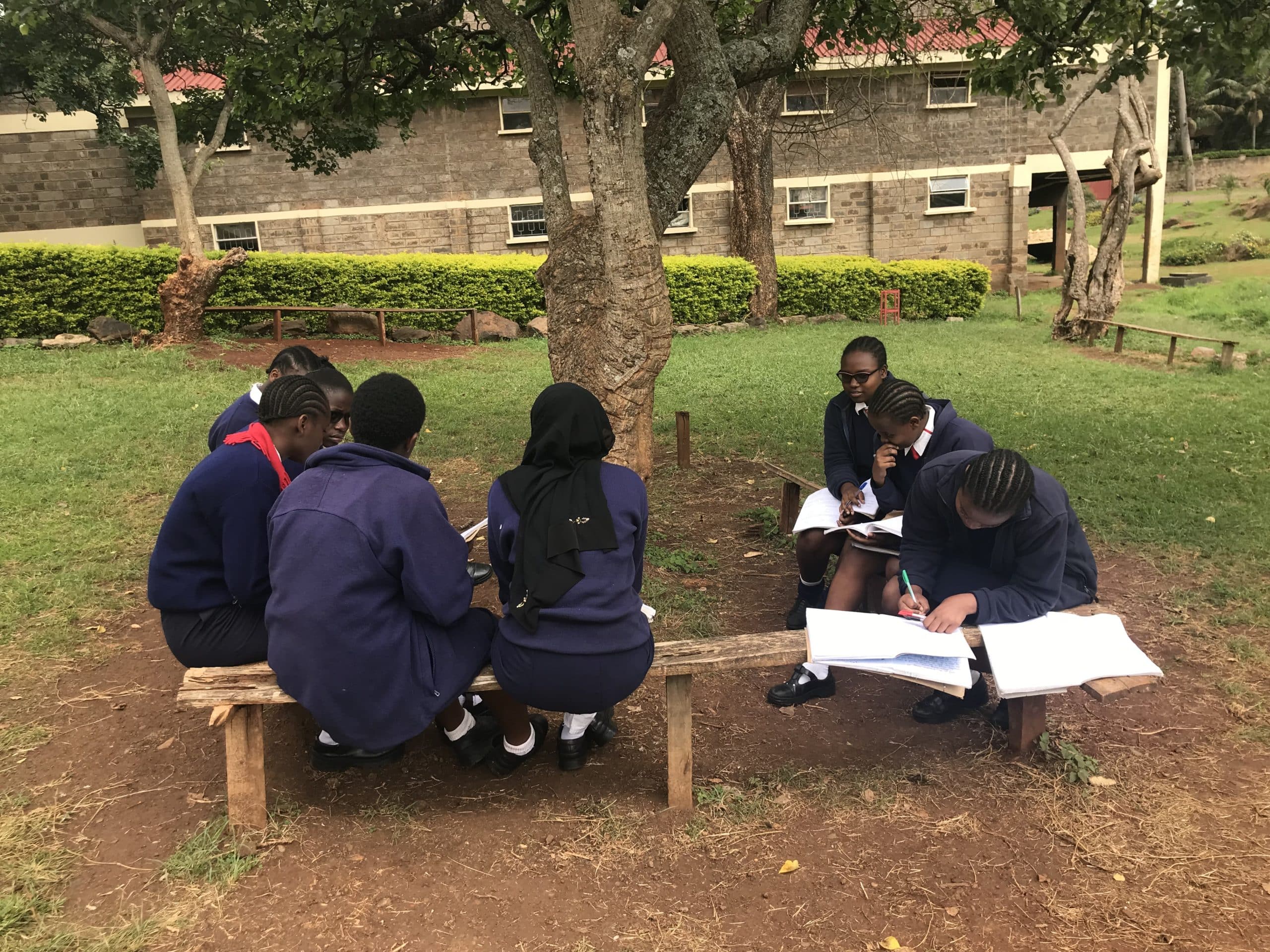 2020 – Kenia – Equipamiento de Lavington Secondary School