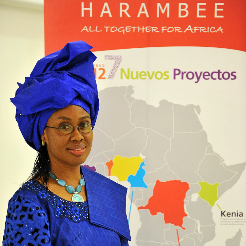 La educadora y economista nigeriana Ezinne Ukagwu, premio Harambee 2012