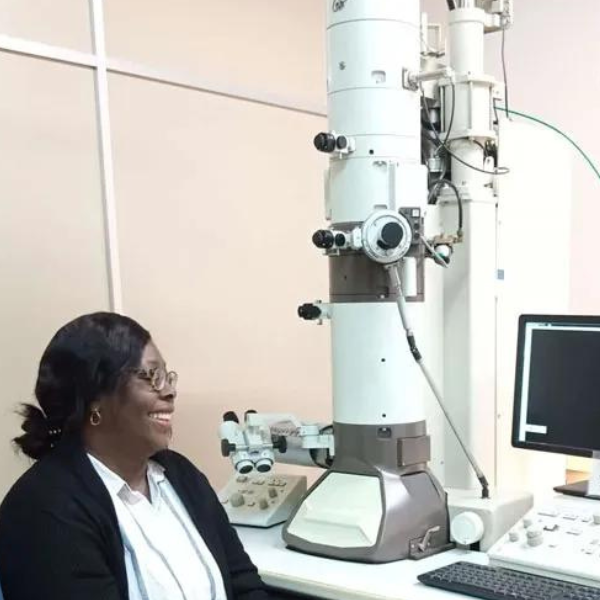 Becas Guadalupe -Para Científicas Africanas - Convocatoria 2020 - Dra. Chiaka Anumudu
