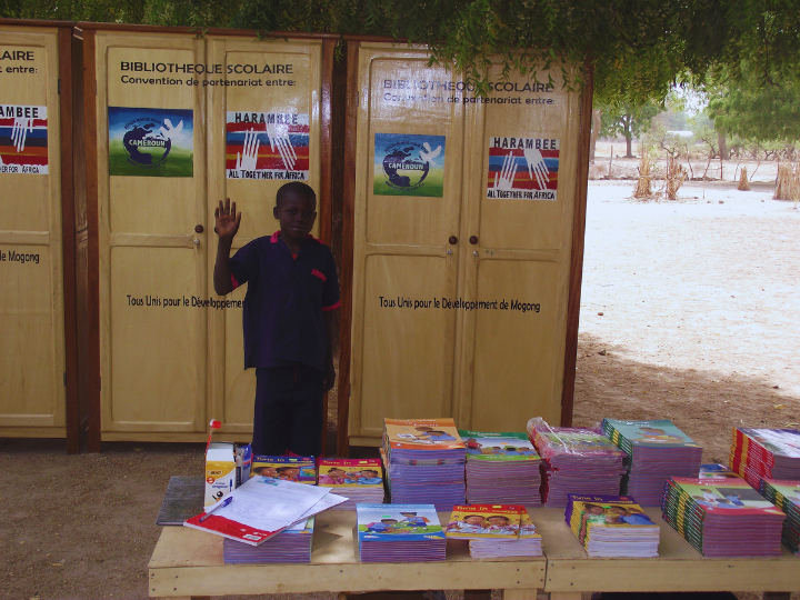 Proyectos de Desarrollo 2017 - Harambee ONGD - Dotación de material escolar y pedagógico al colegio público de Mogong.