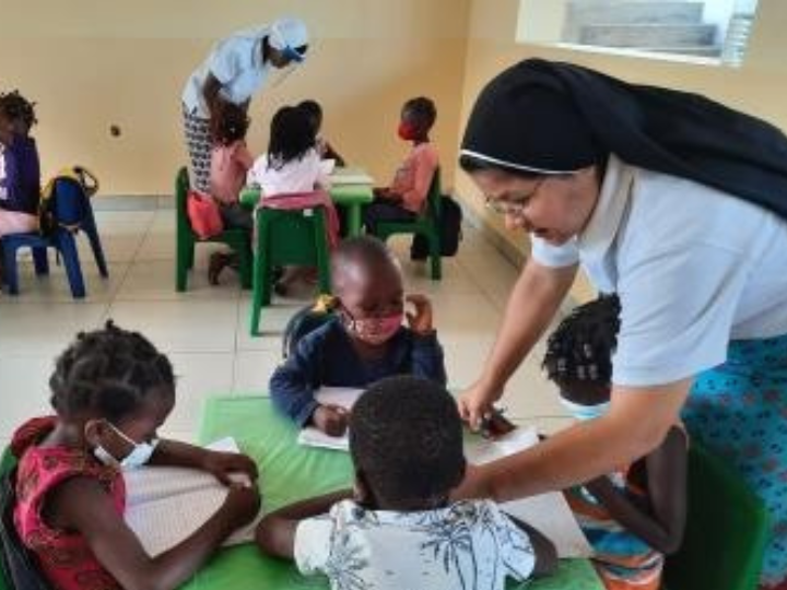 Proyecto Desarrollo 2023 - Harambee ONGD - Construcción de una zona de juegos en la Escuela Infantil Menino Jesús de Mozambique