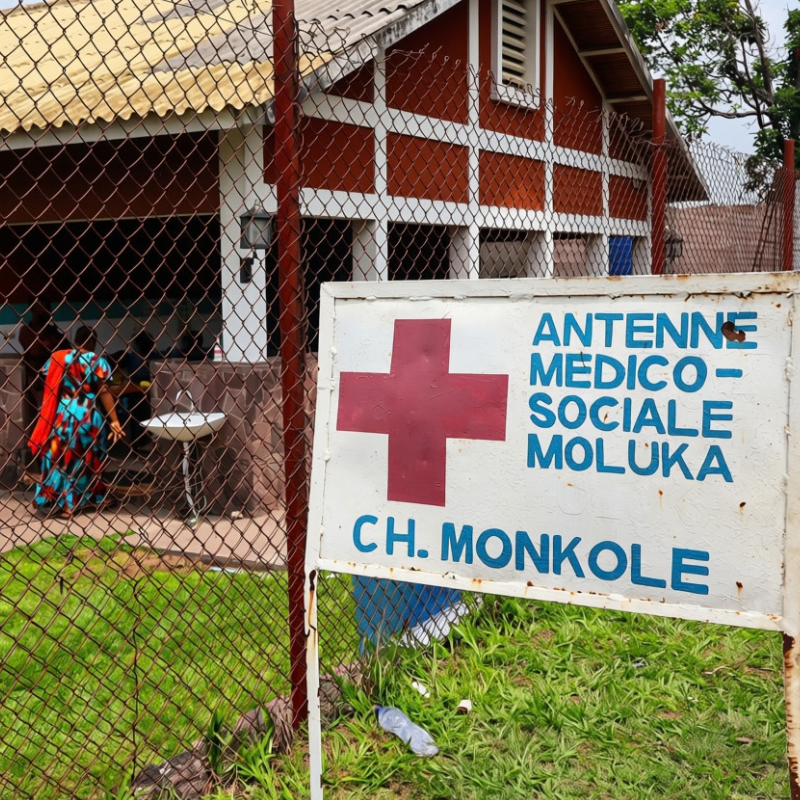 Finaliza la construcción del edificio para huérfanos en Togo financiado por la Fundación FH Futuro 